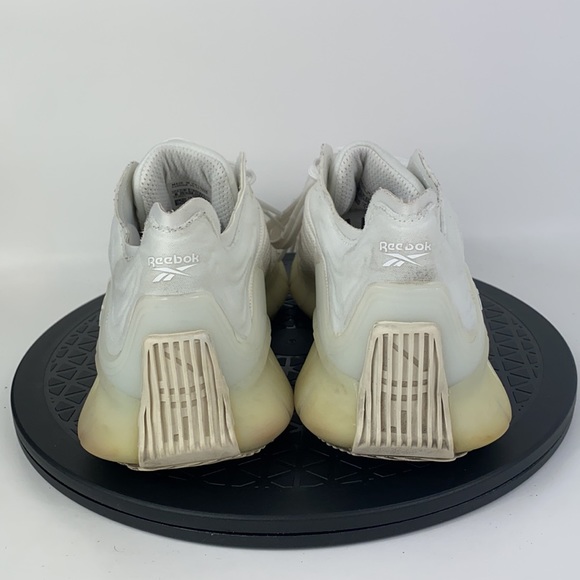Reebok Zig Kinetica White Athletic Running Shoes EH2814 Women's Size 8 - Picture 6 of 12